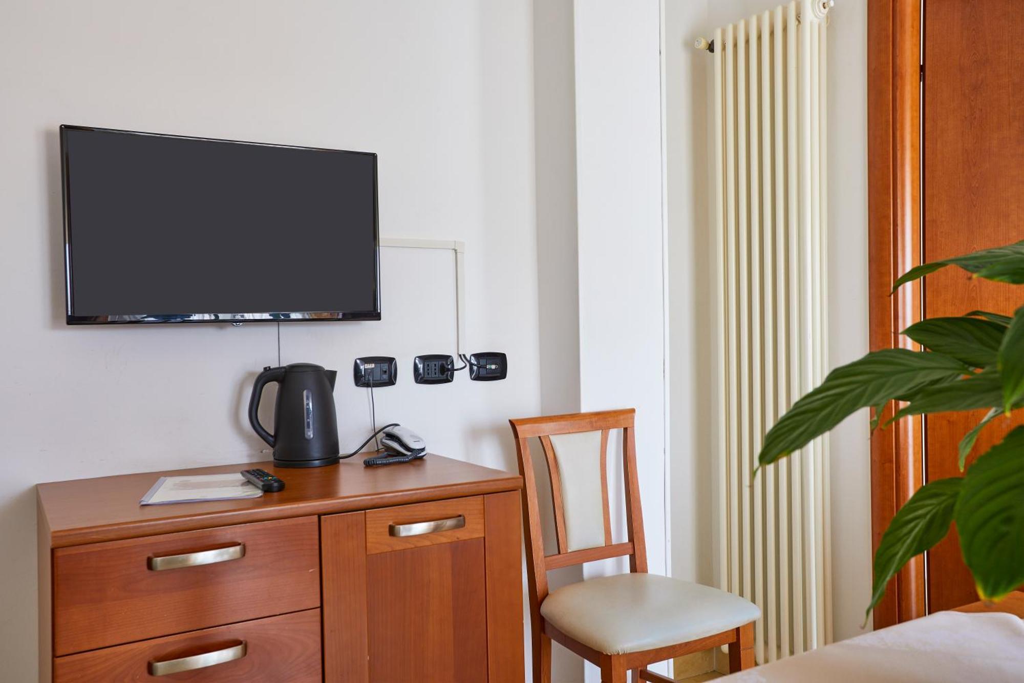 Residence Fellini Rimini Dış mekan fotoğraf