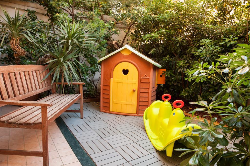 Residence Fellini Rimini Dış mekan fotoğraf